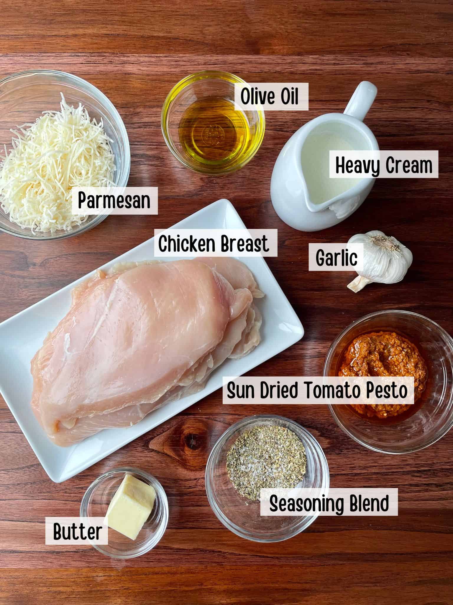Ingredients needed to make sun dried tomato pesto chicken.